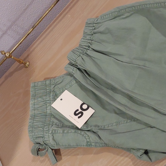 2 NWT Pairs of Girls Pants By SO Jeans and Cargo - Picture 3 of 7